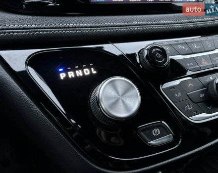 Белый Крайслер Пасифик, объемом двигателя 3.61 л и пробегом 97 тыс. км за 27600 $, фото 15 на Automoto.ua