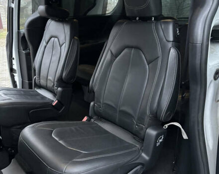 Белый Крайслер Пасифик, объемом двигателя 3.61 л и пробегом 97 тыс. км за 27600 $, фото 26 на Automoto.ua