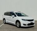 Белый Крайслер Пасифик, объемом двигателя 0 л и пробегом 40 тыс. км за 11200 $, фото 1 на Automoto.ua