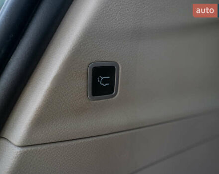 Белый Крайслер Пасифик, объемом двигателя 3.6 л и пробегом 135 тыс. км за 28000 $, фото 34 на Automoto.ua