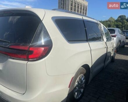 Білий Крайслер Pacifica, об'ємом двигуна 3.6 л та пробігом 146 тис. км за 11000 $, фото 1 на Automoto.ua