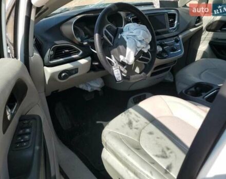 Білий Крайслер Pacifica, об'ємом двигуна 3.6 л та пробігом 149 тис. км за 9700 $, фото 12 на Automoto.ua