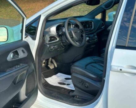 Белый Крайслер Пасифик, объемом двигателя 3.6 л и пробегом 22 тыс. км за 14000 $, фото 8 на Automoto.ua