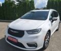 Белый Крайслер Пасифик, объемом двигателя 3.6 л и пробегом 12 тыс. км за 45000 $, фото 1 на Automoto.ua
