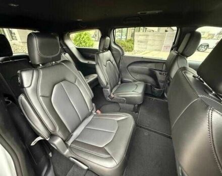 Білий Крайслер Pacifica, об'ємом двигуна 3.6 л та пробігом 12 тис. км за 21500 $, фото 10 на Automoto.ua