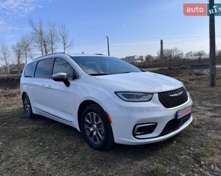 Білий Крайслер Pacifica, об'ємом двигуна 3.6 л та пробігом 20 тис. км за 39000 $, фото 1 на Automoto.ua