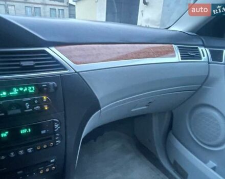 Чорний Крайслер Pacifica, об'ємом двигуна 4 л та пробігом 392 тис. км за 8499 $, фото 6 на Automoto.ua