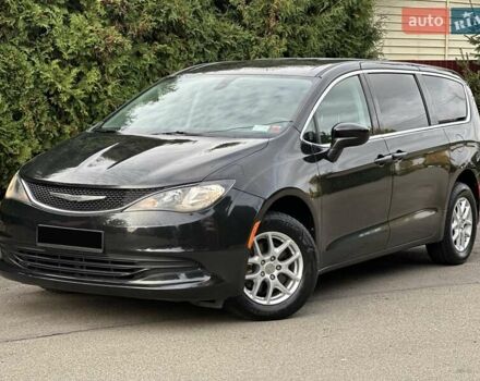 Чорний Крайслер Pacifica, об'ємом двигуна 3.61 л та пробігом 78 тис. км за 15500 $, фото 6 на Automoto.ua