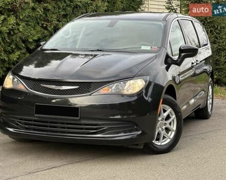 Чорний Крайслер Pacifica, об'ємом двигуна 3.61 л та пробігом 78 тис. км за 15500 $, фото 2 на Automoto.ua