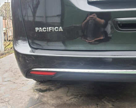 Чорний Крайслер Pacifica, об'ємом двигуна 3.61 л та пробігом 103 тис. км за 19300 $, фото 26 на Automoto.ua