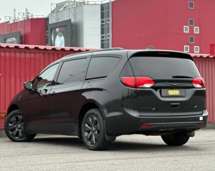 Черный Крайслер Пасифик, объемом двигателя 3.6 л и пробегом 233 тыс. км за 20350 $, фото 8 на Automoto.ua