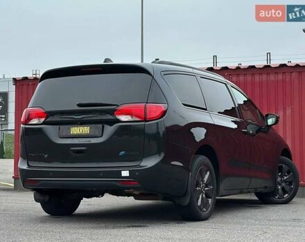 Черный Крайслер Пасифик, объемом двигателя 3.6 л и пробегом 233 тыс. км за 20350 $, фото 9 на Automoto.ua