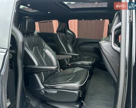 Черный Крайслер Пасифик, объемом двигателя 3.6 л и пробегом 233 тыс. км за 20350 $, фото 20 на Automoto.ua