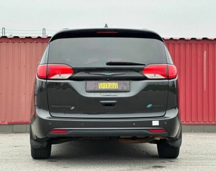 Черный Крайслер Пасифик, объемом двигателя 3.6 л и пробегом 233 тыс. км за 20350 $, фото 9 на Automoto.ua