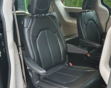 Черный Крайслер Пасифик, объемом двигателя 3.6 л и пробегом 104 тыс. км за 18999 $, фото 33 на Automoto.ua