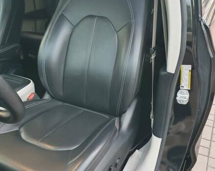 Черный Крайслер Пасифик, объемом двигателя 3.6 л и пробегом 104 тыс. км за 18999 $, фото 28 на Automoto.ua