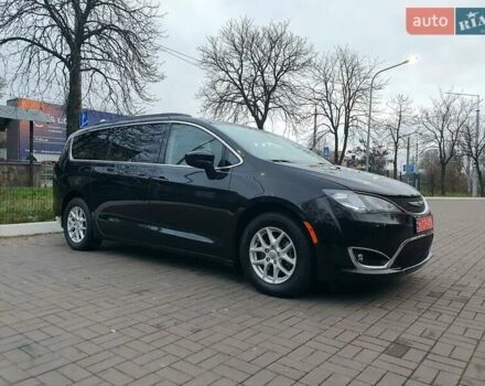 Черный Крайслер Пасифик, объемом двигателя 3.6 л и пробегом 104 тыс. км за 18999 $, фото 15 на Automoto.ua