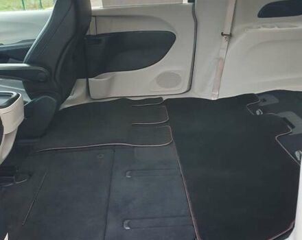 Черный Крайслер Пасифик, объемом двигателя 3.6 л и пробегом 104 тыс. км за 18999 $, фото 44 на Automoto.ua