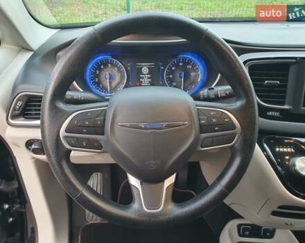 Черный Крайслер Пасифик, объемом двигателя 3.6 л и пробегом 104 тыс. км за 18999 $, фото 57 на Automoto.ua