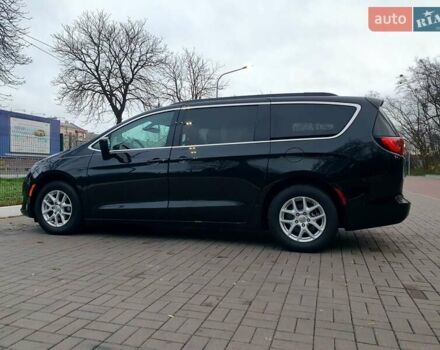 Черный Крайслер Пасифик, объемом двигателя 3.6 л и пробегом 104 тыс. км за 18999 $, фото 3 на Automoto.ua