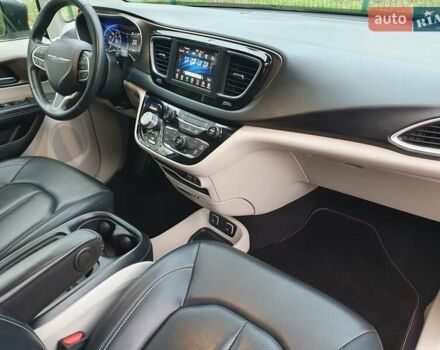 Черный Крайслер Пасифик, объемом двигателя 3.6 л и пробегом 104 тыс. км за 18999 $, фото 53 на Automoto.ua