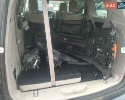 Чорний Крайслер Pacifica, об'ємом двигуна 3.6 л та пробігом 262 тис. км за 14500 $, фото 14 на Automoto.ua