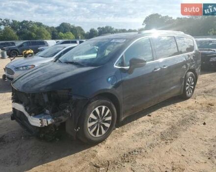 Чорний Крайслер Pacifica, об'ємом двигуна 3.6 л та пробігом 262 тис. км за 14500 $, фото 3 на Automoto.ua