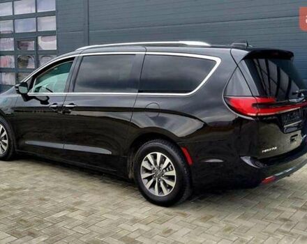 Черный Крайслер Пасифик, объемом двигателя 3.6 л и пробегом 83 тыс. км за 31500 $, фото 3 на Automoto.ua