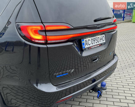 Черный Крайслер Пасифик, объемом двигателя 3.6 л и пробегом 23 тыс. км за 31000 $, фото 9 на Automoto.ua