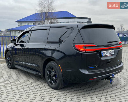 Черный Крайслер Пасифик, объемом двигателя 3.6 л и пробегом 23 тыс. км за 31000 $, фото 7 на Automoto.ua