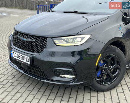 Черный Крайслер Пасифик, объемом двигателя 3.6 л и пробегом 23 тыс. км за 31000 $, фото 5 на Automoto.ua