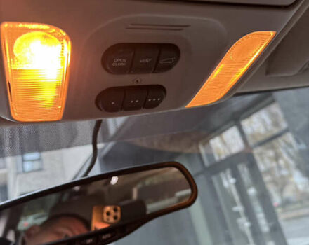 Чорний Крайслер Pacifica, об'ємом двигуна 3.52 л та пробігом 300 тис. км за 6000 $, фото 16 на Automoto.ua