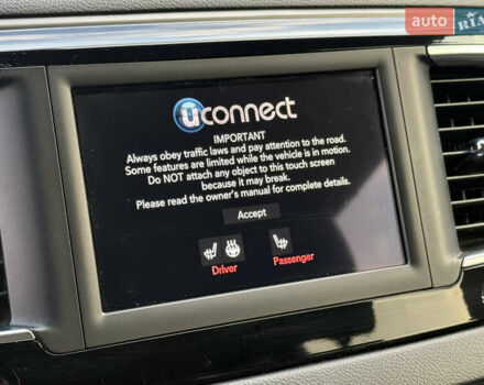 Чорний Крайслер Pacifica, об'ємом двигуна 3.6 л та пробігом 200 тис. км за 21950 $, фото 65 на Automoto.ua