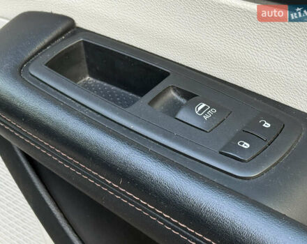 Чорний Крайслер Pacifica, об'ємом двигуна 3.6 л та пробігом 200 тис. км за 21950 $, фото 47 на Automoto.ua