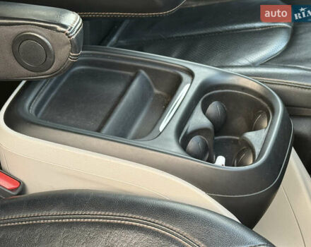 Чорний Крайслер Pacifica, об'ємом двигуна 3.6 л та пробігом 200 тис. км за 21950 $, фото 57 на Automoto.ua