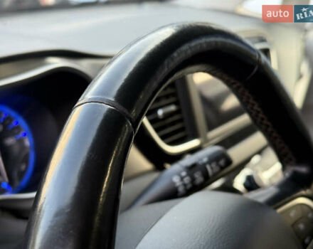 Чорний Крайслер Pacifica, об'ємом двигуна 3.6 л та пробігом 200 тис. км за 21950 $, фото 31 на Automoto.ua