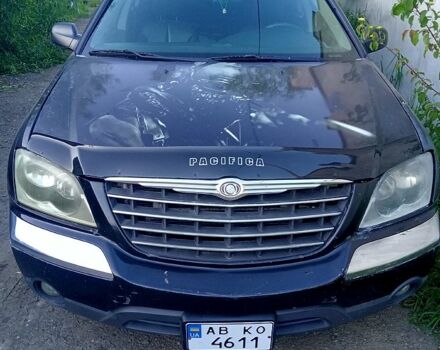 Черный Крайслер Пасифик, объемом двигателя 3.5 л и пробегом 280 тыс. км за 3500 $, фото 1 на Automoto.ua
