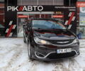 Коричневый Крайслер Пасифик, объемом двигателя 3.6 л и пробегом 106 тыс. км за 21900 $, фото 1 на Automoto.ua