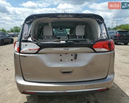 Коричневый Крайслер Пасифик, объемом двигателя 3.6 л и пробегом 86 тыс. км за 3000 $, фото 5 на Automoto.ua