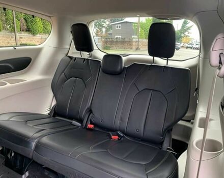 Красный Крайслер Пасифик, объемом двигателя 3.6 л и пробегом 44 тыс. км за 5000 $, фото 12 на Automoto.ua