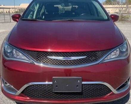 Красный Крайслер Пасифик, объемом двигателя 3.6 л и пробегом 48 тыс. км за 11200 $, фото 1 на Automoto.ua