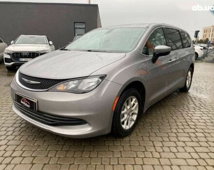 Крайслер Пасифик, объемом двигателя 0 л и пробегом 199 тыс. км за 13400 $, фото 2 на Automoto.ua