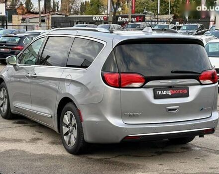 Крайслер Pacifica, об'ємом двигуна 0 л та пробігом 156 тис. км за 22390 $, фото 11 на Automoto.ua