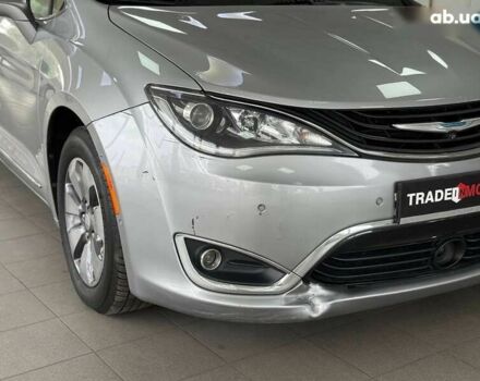 Крайслер Pacifica, об'ємом двигуна 0 л та пробігом 156 тис. км за 26490 $, фото 2 на Automoto.ua