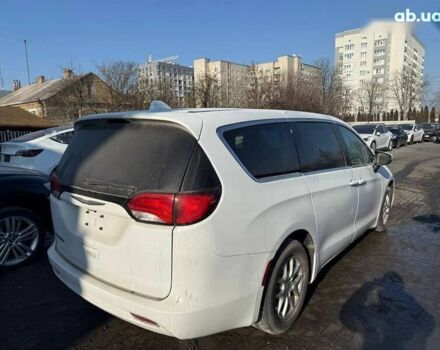 Крайслер Pacifica, об'ємом двигуна 3.6 л та пробігом 155 тис. км за 11500 $, фото 3 на Automoto.ua