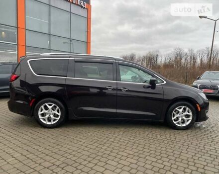 Крайслер Pacifica, об'ємом двигуна 3.6 л та пробігом 99 тис. км за 26800 $, фото 8 на Automoto.ua