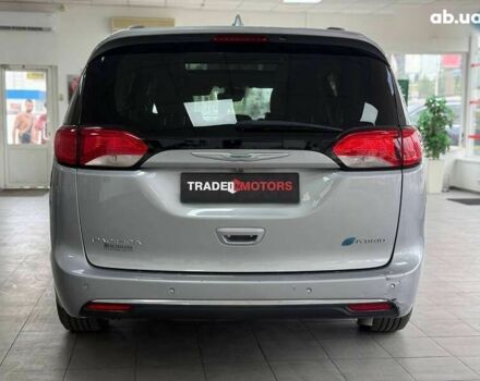 Крайслер Pacifica, об'ємом двигуна 0 л та пробігом 156 тис. км за 26490 $, фото 10 на Automoto.ua