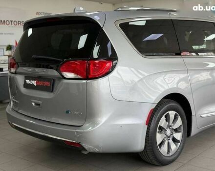 Крайслер Pacifica, об'ємом двигуна 0 л та пробігом 156 тис. км за 26490 $, фото 12 на Automoto.ua
