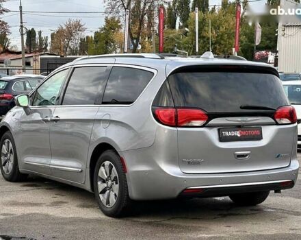 Крайслер Pacifica, об'ємом двигуна 0 л та пробігом 156 тис. км за 22390 $, фото 10 на Automoto.ua