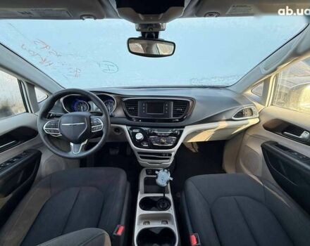 Крайслер Pacifica, об'ємом двигуна 3.6 л та пробігом 155 тис. км за 11500 $, фото 6 на Automoto.ua